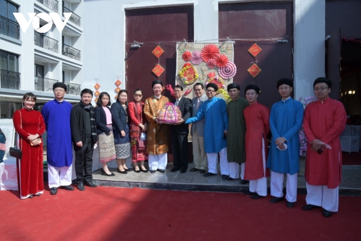 Đại sứ quán Việt Nam tại Ấn Độ tổ chức Tết Cộng đồng – Xuân Quê hương 2022 ở trụ sở mới